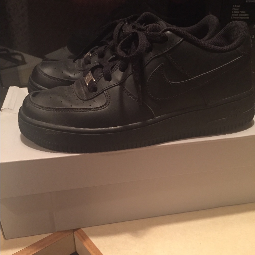 black air force 1 never worn